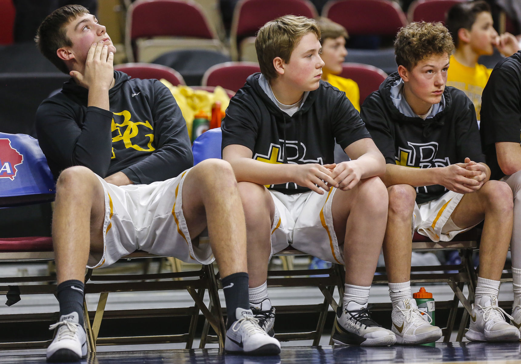 State Finals Bishop Garrigan 32